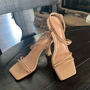 Marc Fisher nude leather heels